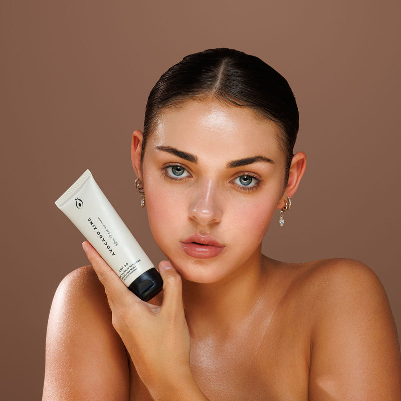 SPF 50 NATURAL TINTED MOISTURISER
