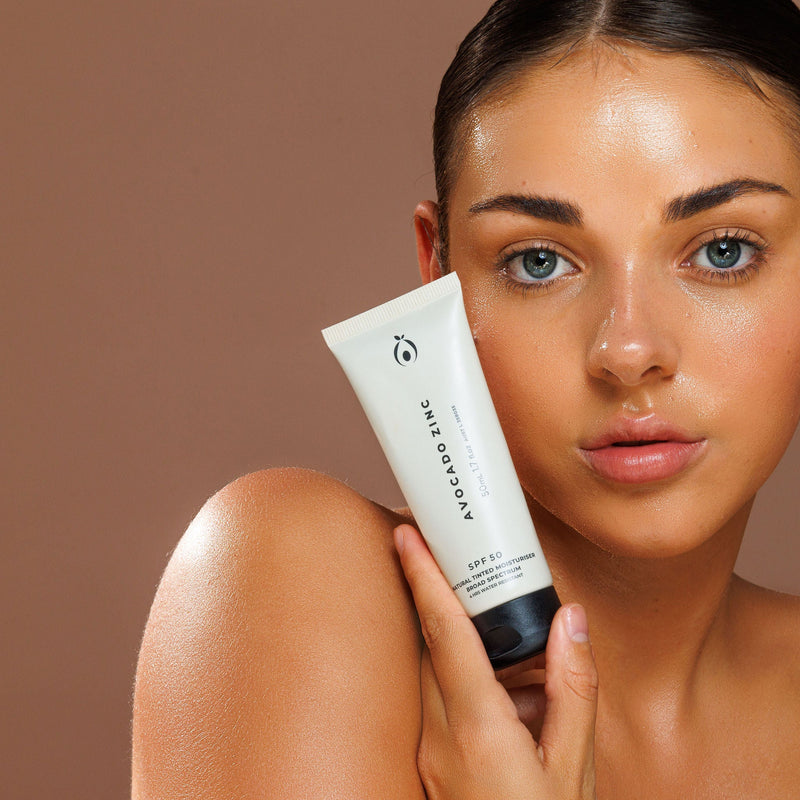 SPF 50 NATURAL TINTED MOISTURISER