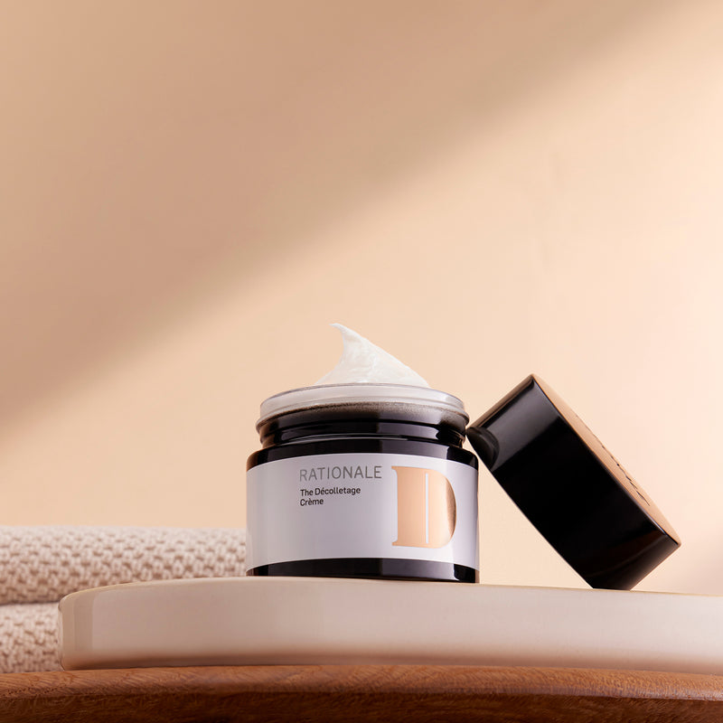 10-THE_DECOLLETAGE_CREME_Evergreen