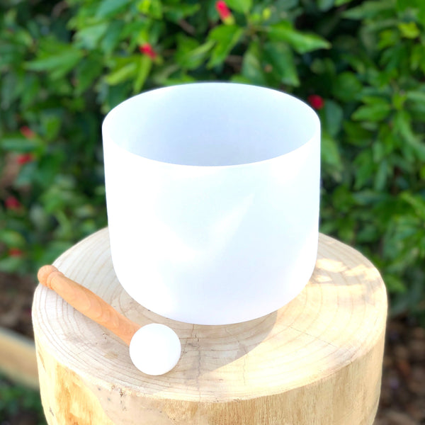 THIRD EYE CHAKRA 7' CRYSTAL SINGING BOWL (WHITE)