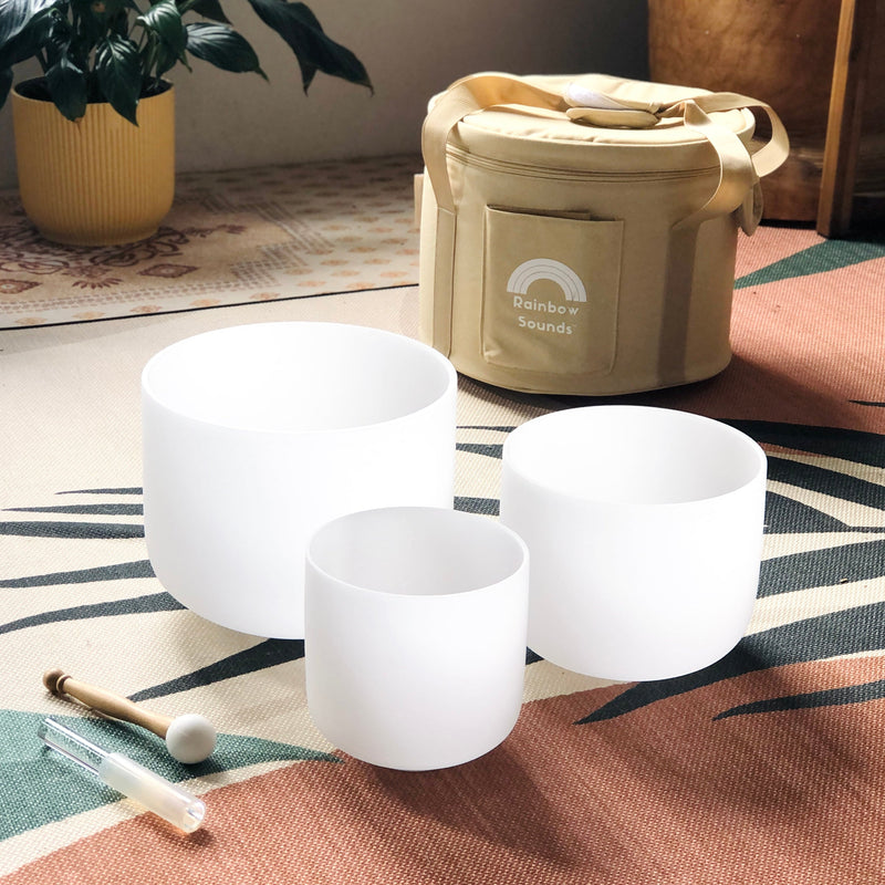 SHARP NOTES | SET OF 3 WHITE CRYSTAL SINGING BOWLS IN BEIGE BAG