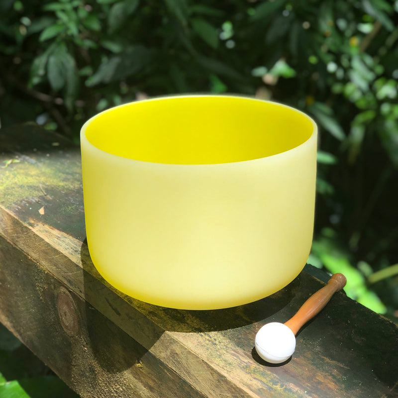 SOLAR PLEXUS CHAKRA 10' CRYSTAL SINGING BOWL (COLOUR)